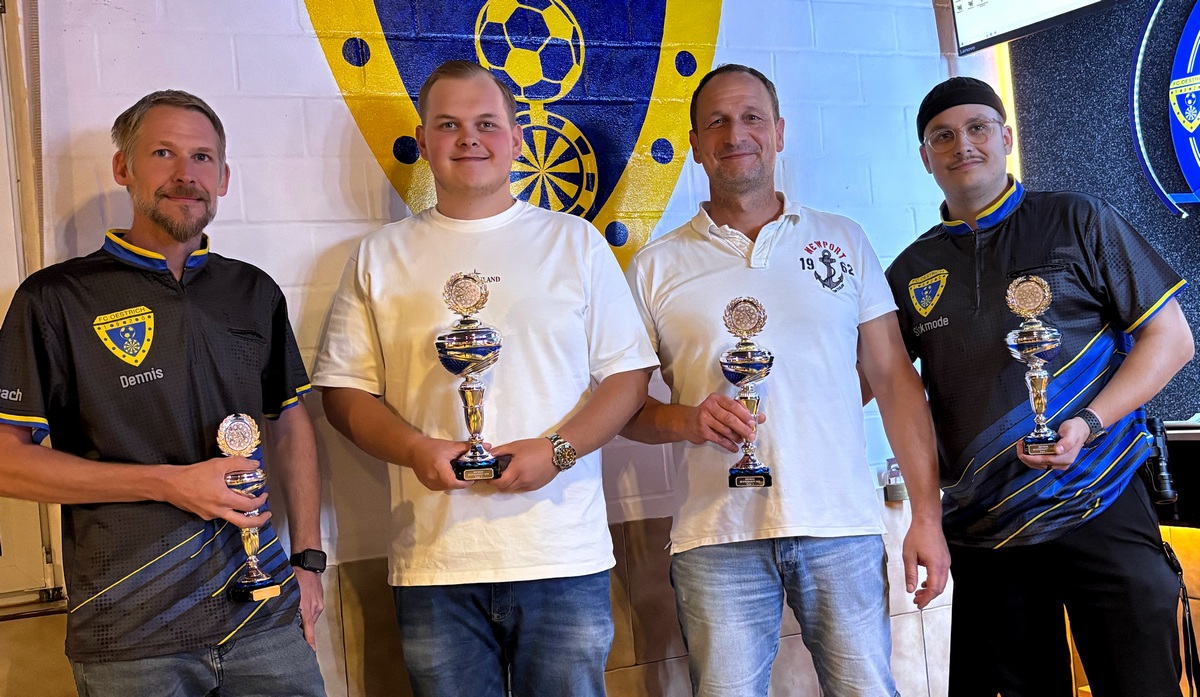 Die besten Rheingauer Dartspieler 2026. Nils Klein, Tobias Solger, Ramón Humbert und Dennis Feilbach bei der Rheingauer Dartmeisterschaft